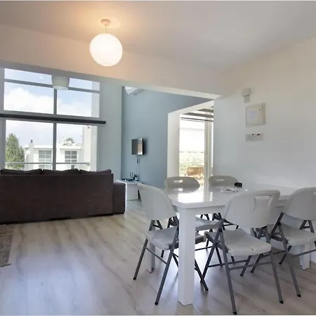 2+1 High Park Apartman Kerínia